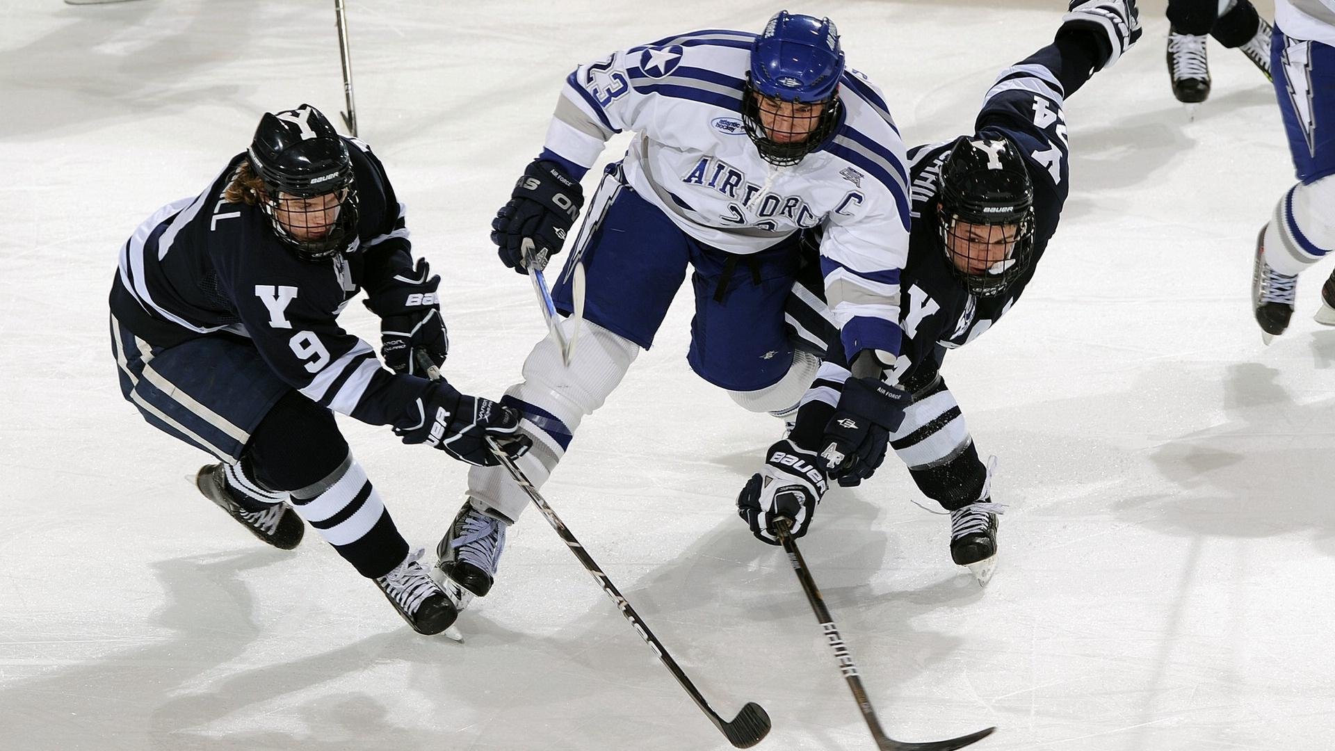 开云官网登录-Yeon关键发挥助TL晋级